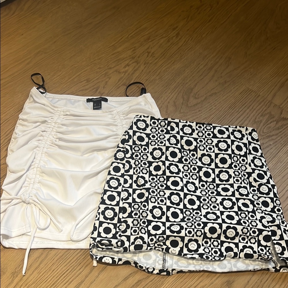Trendy White Ruched and Black & White checkered Skirt Set
